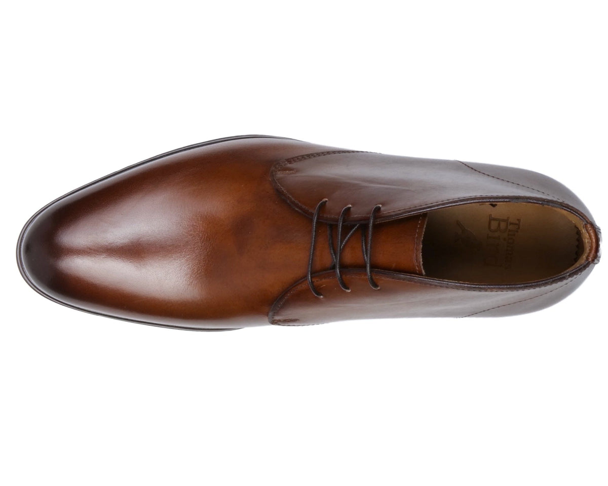 To Boot Tan Leather Chukka Boots Amazon.com: Amazon Essentials Men main image 2