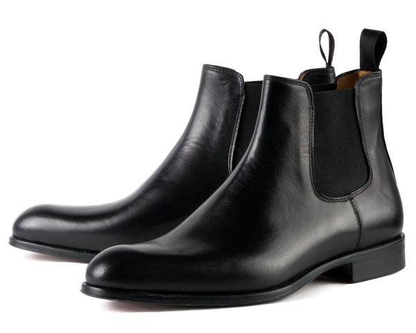 Milan Chelsea Boot Black | Thomas Bird | tblon.com display picture 3
