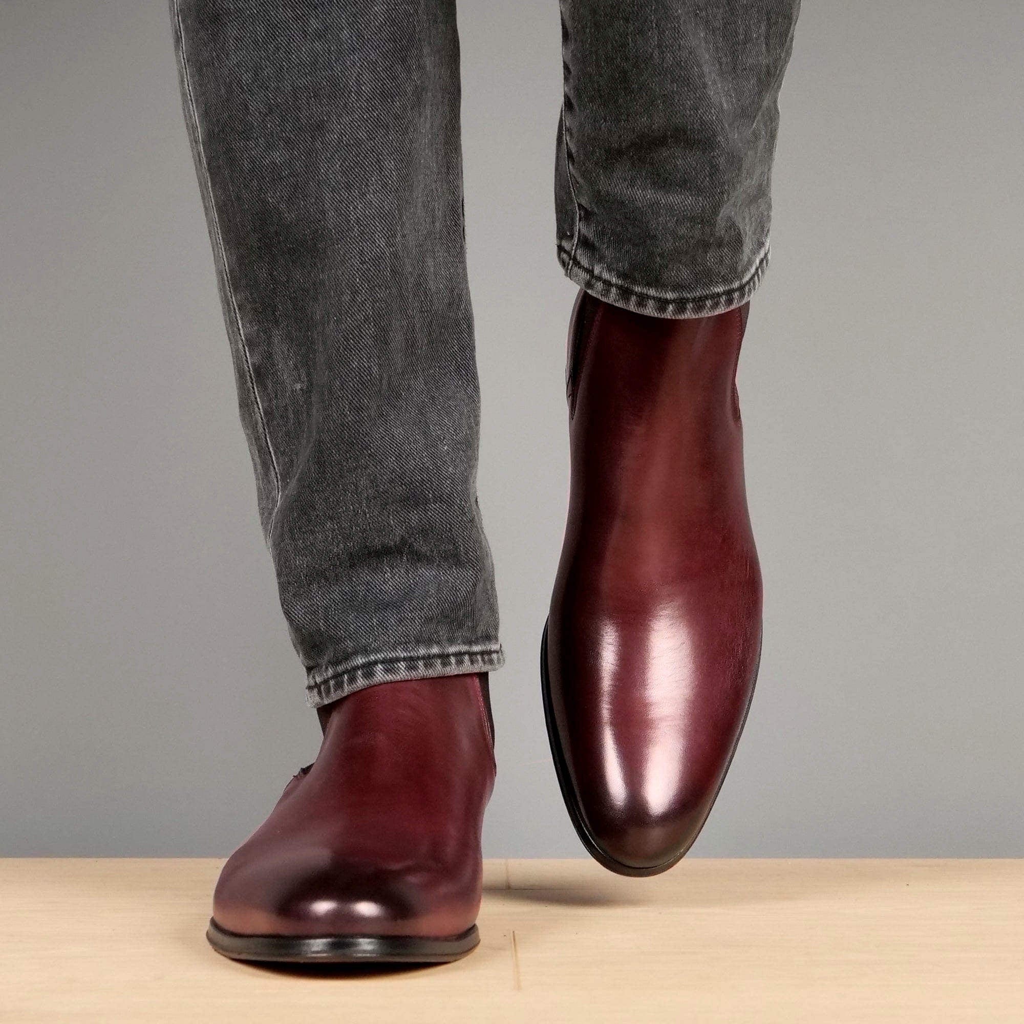 A Quick Guide To Choosing the Perfect Pair Of Men's Chelsea Boots