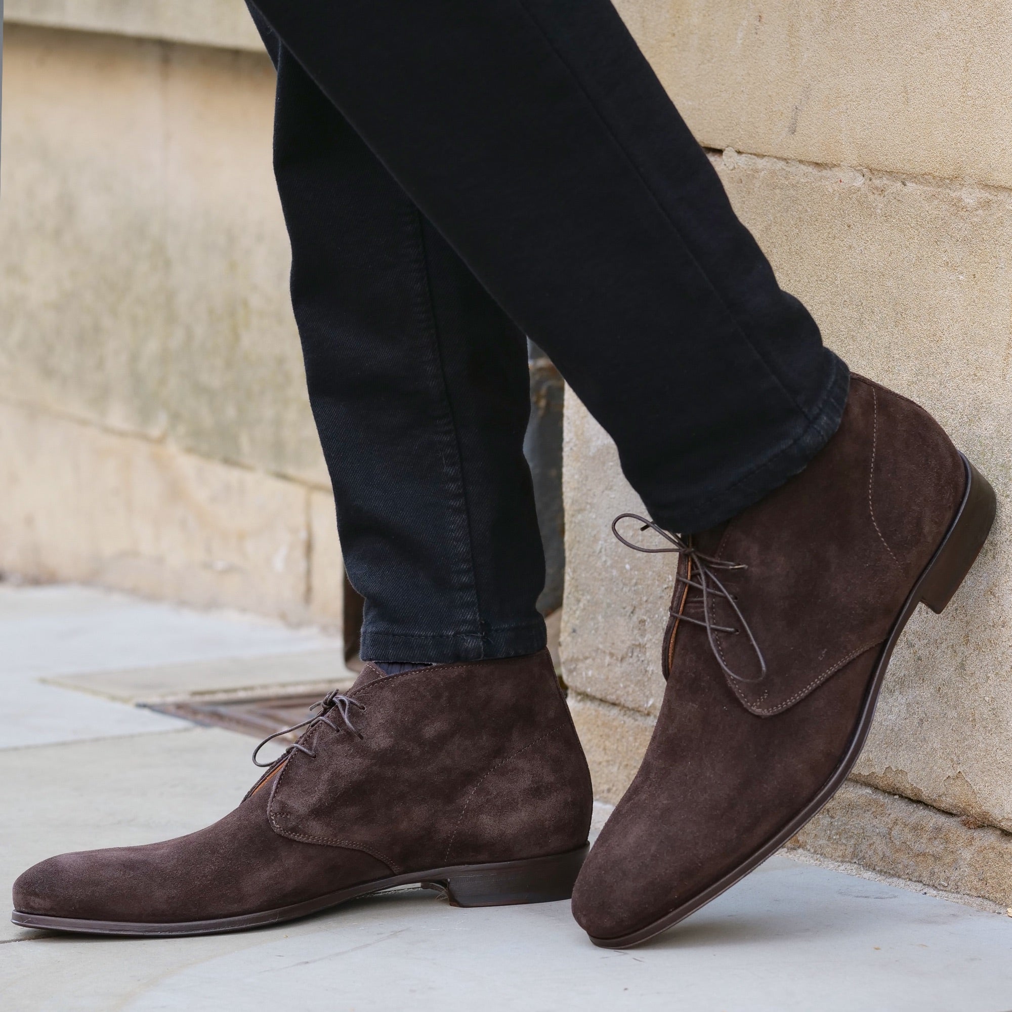 Chukka Boot Brown Suede | Thomas Bird | tblon.com Chukka Boot Brown Suede | Thomas Bird | tblon.com